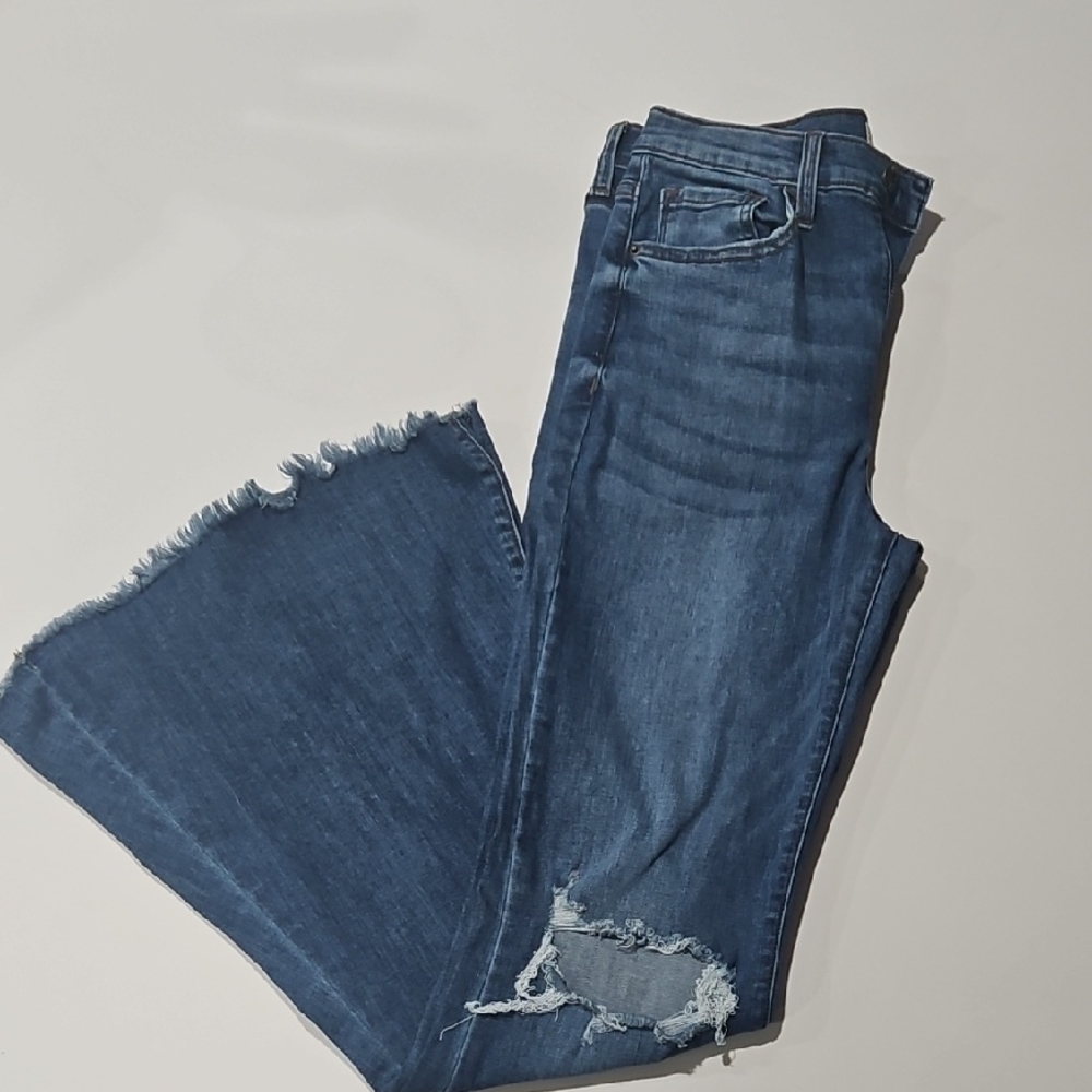 Altar'd state huge flair jeans